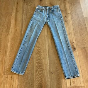 Levi's men’s Light Blue Straight-Leg 505 Jeans. Vintage. W32. L34